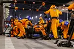 Foto zur News: Carlos Sainz (McLaren)