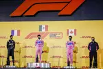 Foto zur News: Sergio Perez (Racing Point), Esteban Ocon (Renault) und Lance Stroll (Racing Point)