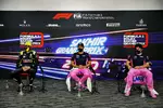 Foto zur News: Esteban Ocon (Renault), Sergio Perez (Racing Point) und Lance Stroll (Racing Point)