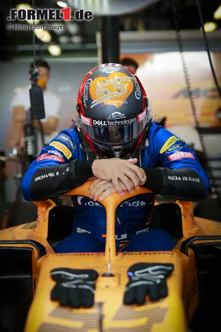 Foto zur News: Carlos Sainz (McLaren)