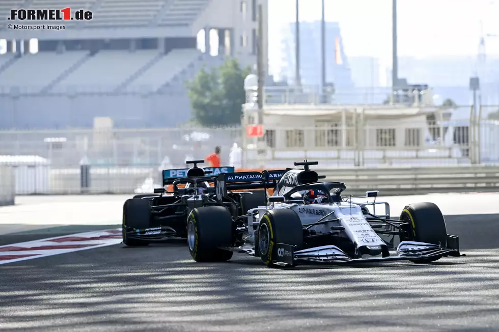 Foto zur News: Yuki Tsunoda und Stoffel Vandoorne