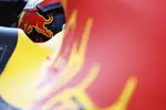 Foto zur News: Sergio Perez (Red Bull)