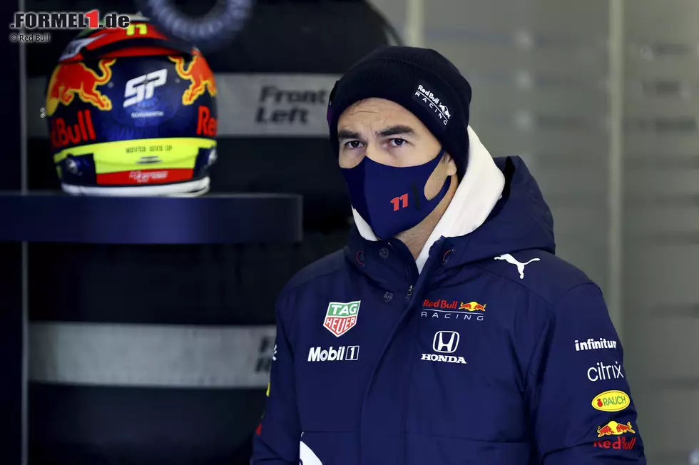 Foto zur News: Sergio Perez (Red Bull)