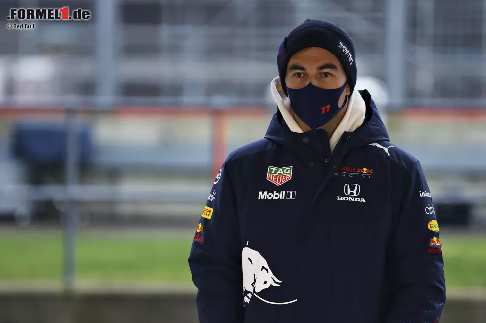 Foto zur News: Sergio Perez (Red Bull)