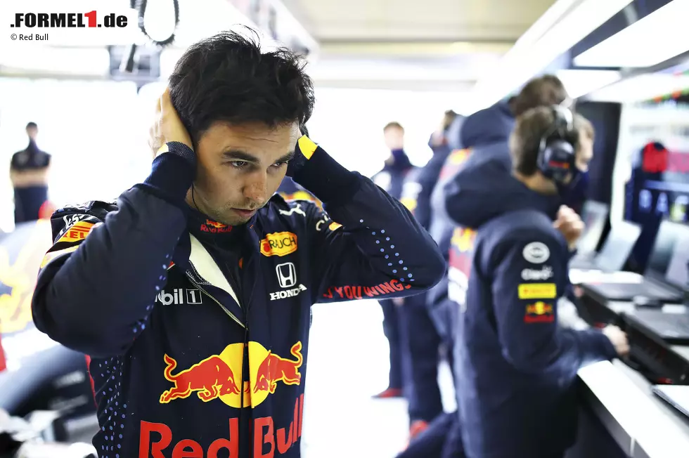 Foto zur News: Sergio Perez (Red Bull)