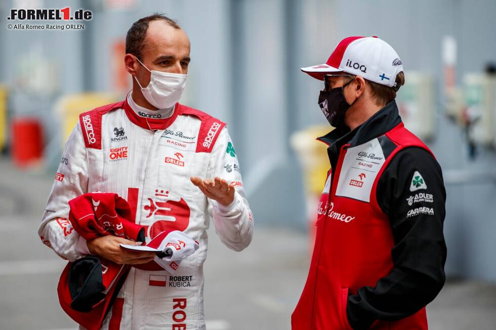 Foto zur News: Robert Kubica und Kimi Räikkönen (Alfa Romeo)