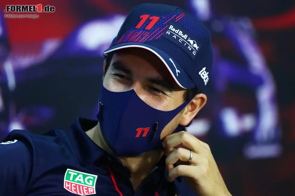 Foto zur News: Sergio Perez (Red Bull)