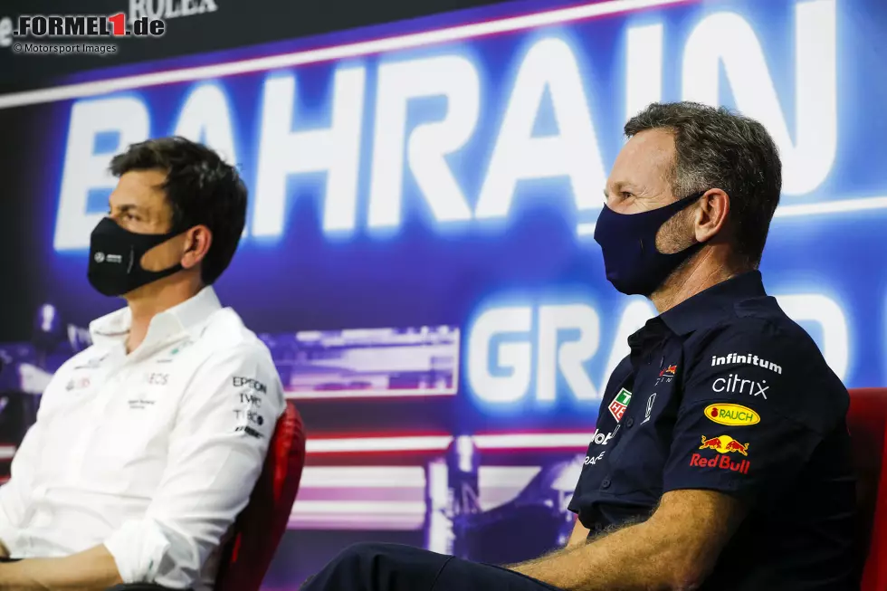 Foto zur News: Toto Wolff und Christian Horner