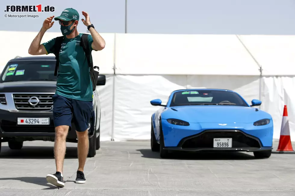 Foto zur News: Sebastian Vettel (Aston Martin)