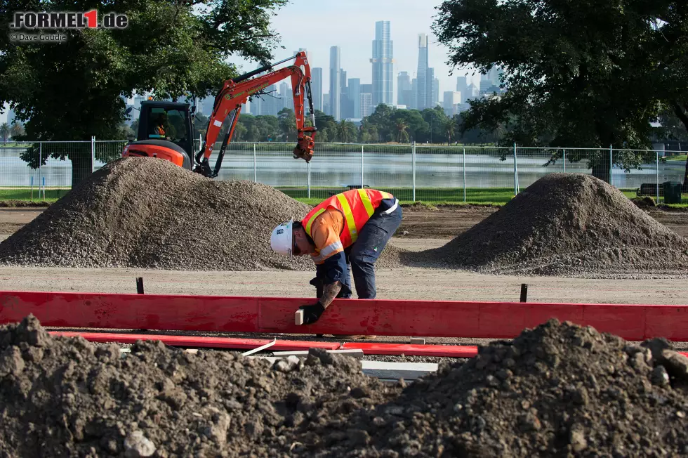 Foto zur News: Umbauarbeiten im Albert Park in Melbourne