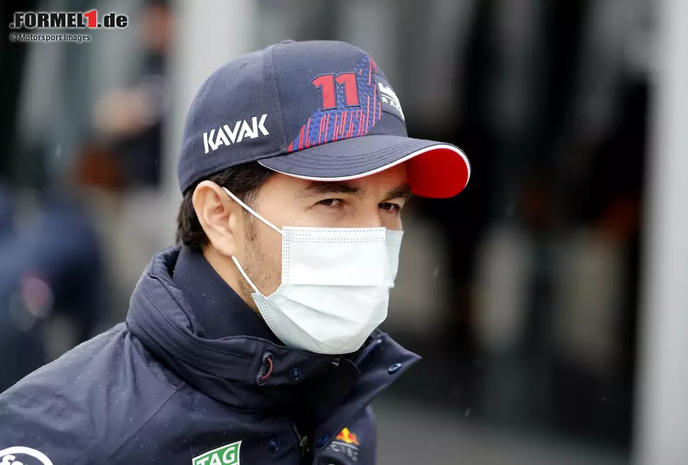 Foto zur News: Sergio Perez (Red Bull)