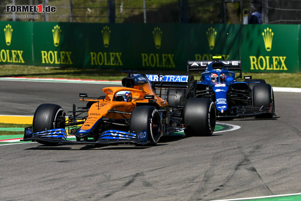 Foto zur News: Daniel Ricciardo (McLaren) und Esteban Ocon (Alpine)