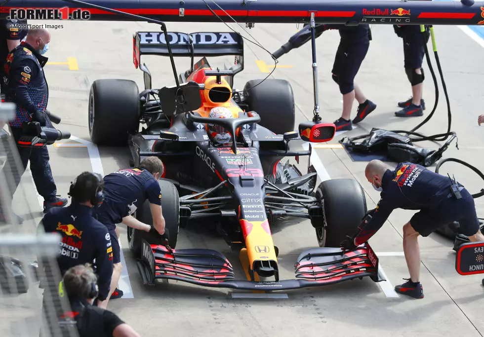 Foto zur News: Max Verstappen (Red Bull)