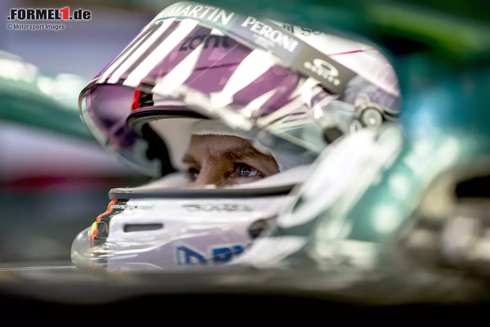 Foto zur News: Sebastian Vettel (Aston Martin)