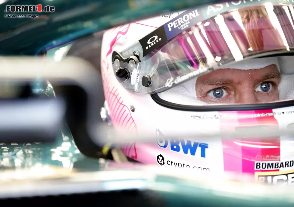 Foto zur News: Sebastian Vettel (Aston Martin)