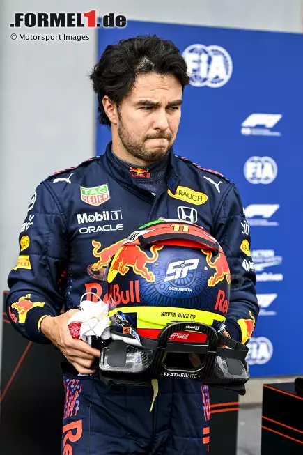 Foto zur News: Sergio Perez (Red Bull)