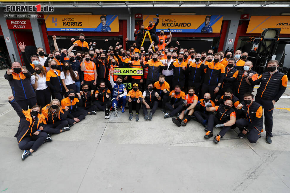 Foto zur News: Lando Norris (McLaren), Daniel Ricciardo (McLaren) und Andreas Seidl