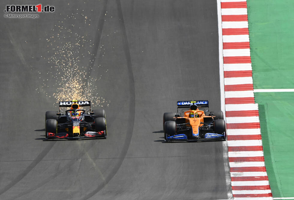 Foto zur News: Sergio Perez (Red Bull) und Lando Norris (McLaren)