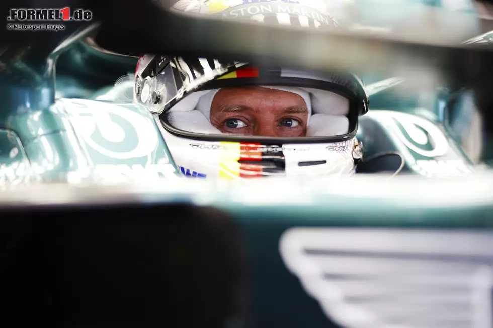Foto zur News: Sebastian Vettel (Aston Martin)