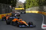 Foto zur News: Lando Norris (McLaren), Daniel Ricciardo (McLaren) und Kimi Räikkönen (Alfa Romeo)