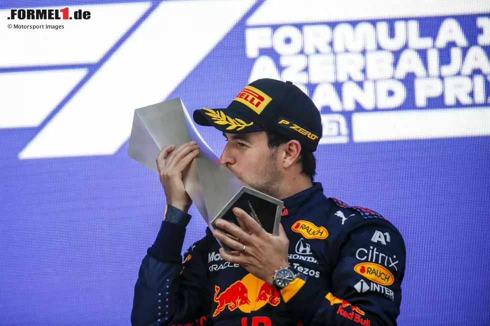 Foto zur News: Sergio Perez (Red Bull)