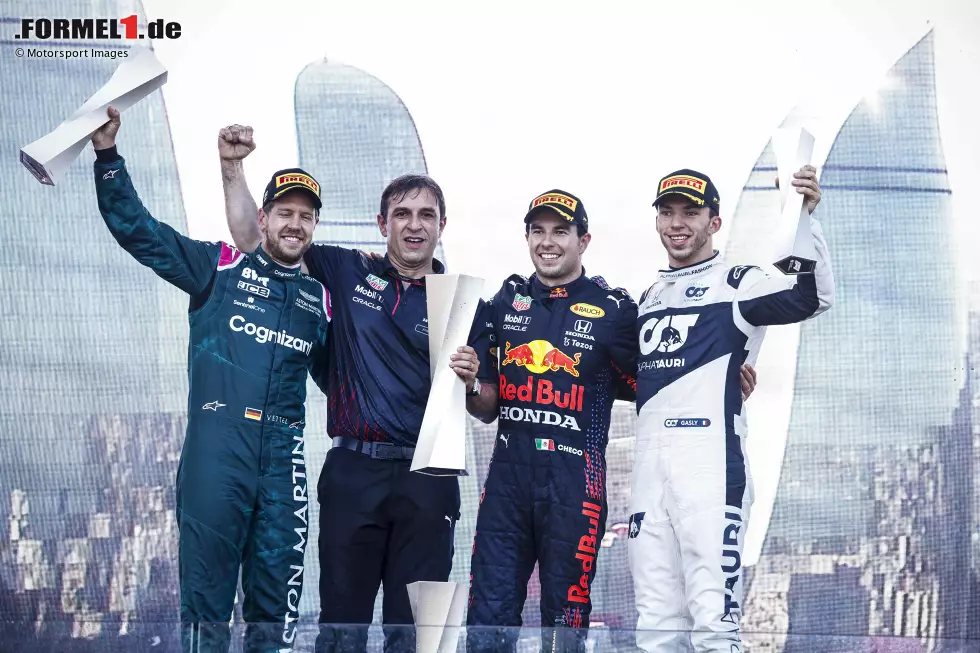 Foto zur News: Sebastian Vettel (Aston Martin), Sergio Perez (Red Bull) und Pierre Gasly (AlphaTauri)