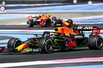 Foto zur News: Max Verstappen (Red Bull) und Sergio Perez (Red Bull)