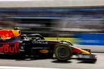 Foto zur News: Sergio Perez (Red Bull)