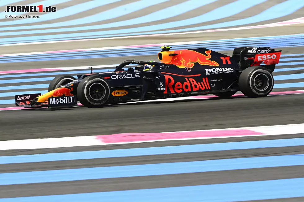 Foto zur News: Sergio Perez (Red Bull)