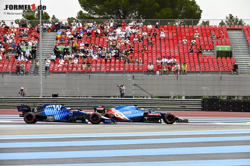 Foto zur News: Esteban Ocon (Alpine) und Nicholas Latifi (Williams)