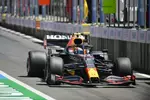 Foto zur News: Sergio Perez (Red Bull)