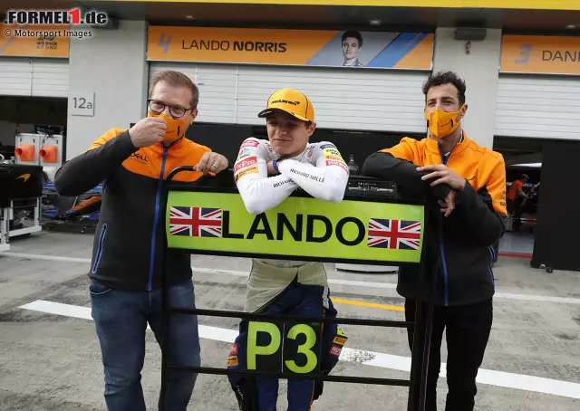 Foto zur News: Andreas Seidl, Lando Norris (McLaren) und Daniel Ricciardo (McLaren)