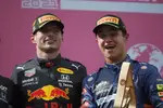 Foto zur News: Max Verstappen (Red Bull) und Lando Norris (McLaren)