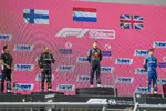 Foto zur News: Valtteri Bottas (Mercedes), Max Verstappen (Red Bull) und Lando Norris (McLaren)