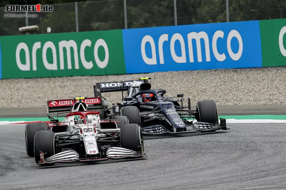 Foto zur News: Antonio Giovinazzi (Alfa Romeo) und Pierre Gasly (AlphaTauri)