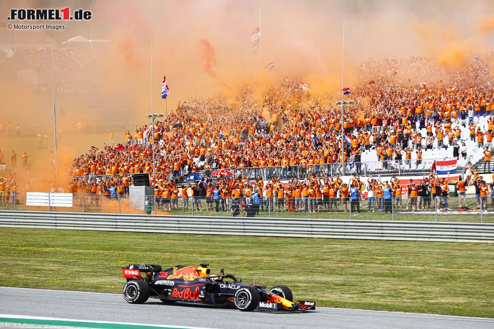 Foto zur News: Max Verstappen (Red Bull)