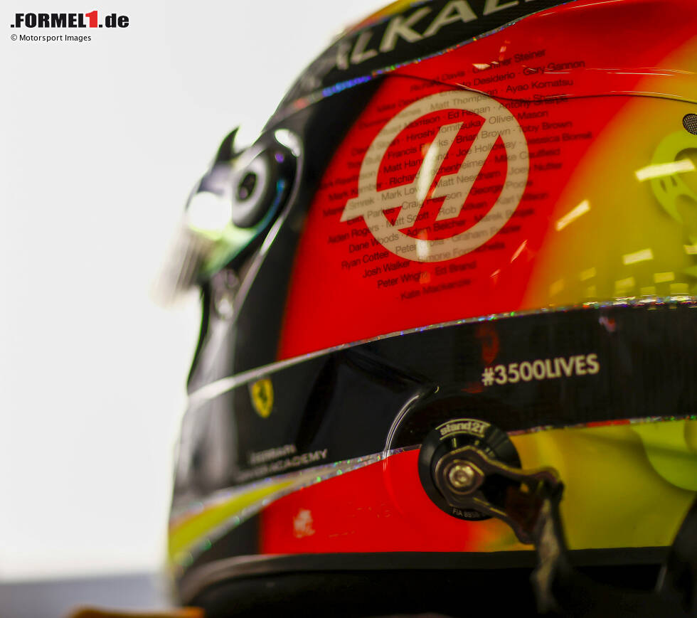 Foto zur News: Helm von Mick Schumacher (Haas)