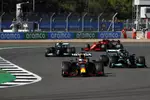 Foto zur News: Max Verstappen (Red Bull), Lewis Hamilton (Mercedes), Valtteri Bottas (Mercedes) und Charles Leclerc (Ferrari)