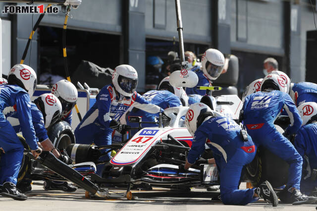 Foto zur News: Formel-1-Liveticker: Verstappen nach Crash 