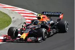 Foto zur News: Sergio Perez (Red Bull)