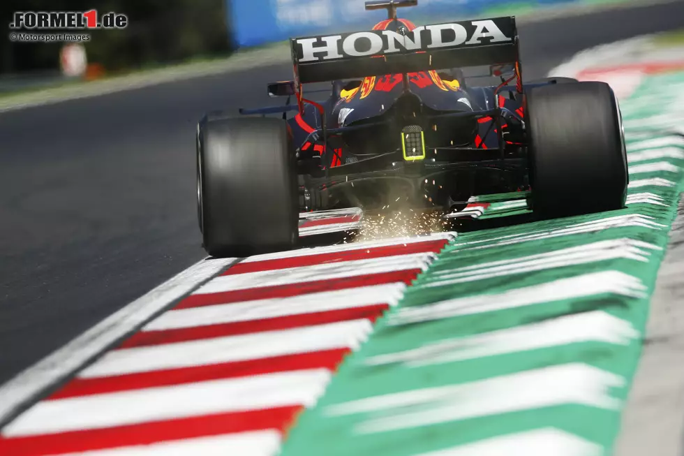 Foto zur News: Max Verstappen (Red Bull)