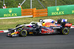 Foto zur News: Mick Schumacher (Haas) und Max Verstappen (Red Bull)