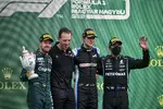 Foto zur News: Michael Rossi, Sebastian Vettel (Aston Martin), Esteban Ocon (Alpine) und Lewis Hamilton (Mercedes)