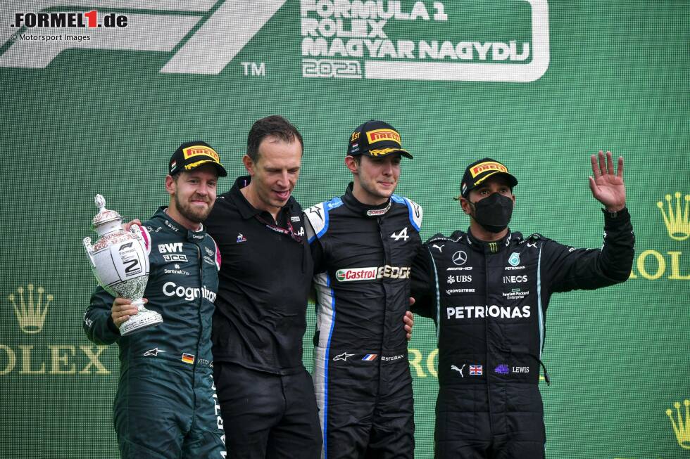 Foto zur News: Michael Rossi, Sebastian Vettel (Aston Martin), Esteban Ocon (Alpine) und Lewis Hamilton (Mercedes)