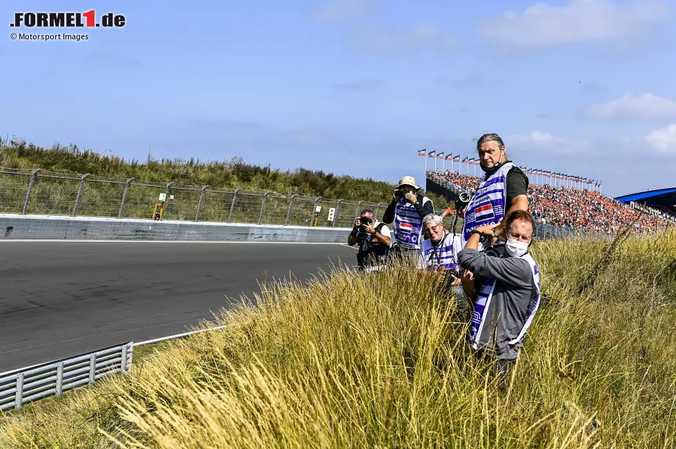 Foto zur News: Fotografen in Zandvoort