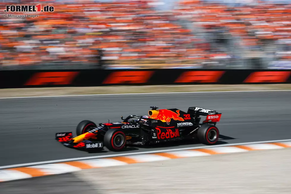 Foto zur News: Max Verstappen (Red Bull)