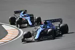 Foto zur News: Fernando Alonso (Alpine) und Esteban Ocon (Alpine)