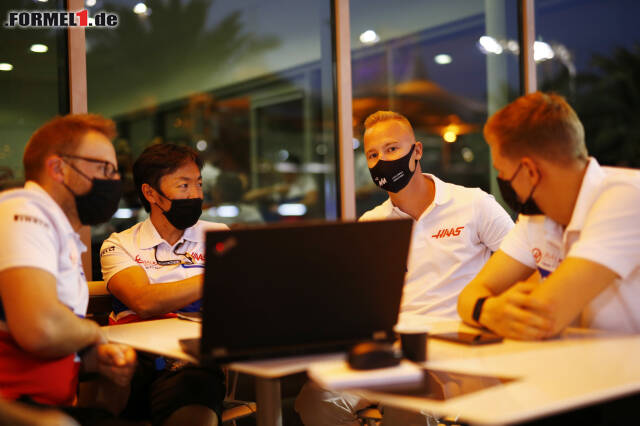Foto zur News: Formel-1-Liveticker: Sebastian Vettel: Die wichtigsten Aussagen im Video