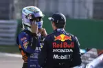 Foto zur News: Daniel Ricciardo (McLaren) und Max Verstappen (Red Bull)