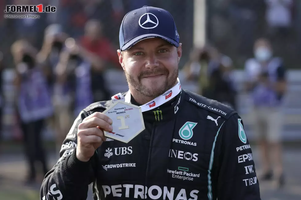 Foto zur News: Valtteri Bottas (Mercedes)